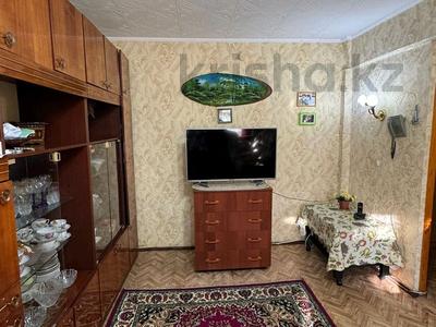 2-комнатная квартира, 43 м², 3/5 этаж, кошукова 12 — вокзал за 13.5 млн 〒 в Петропавловске