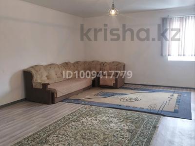 2-комнатная квартира · 70 м² · 2/2 этаж, Курмангазы 74 за 110 000 〒 в Шымкенте, Аль-Фарабийский р-н