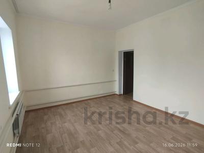Жеке үй · 4 бөлме · 80 м² · 5 жүзд., Желтоксан 296, бағасы: 27.5 млн ₸ в Шымкенте