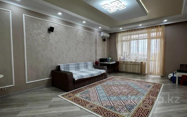 5-бөлмелі пәтер · 180 м² · 7/9 қабат, Актобе, проспект Тауелсиздик, бағасы: 55 млн ₸ — фото 24