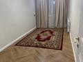 3 комнаты · 60 м² · 2/5 этаж, Баймуханова 47 за 60 000 ₸ в Атырау, мкр Привокзальный-5 — фото 2