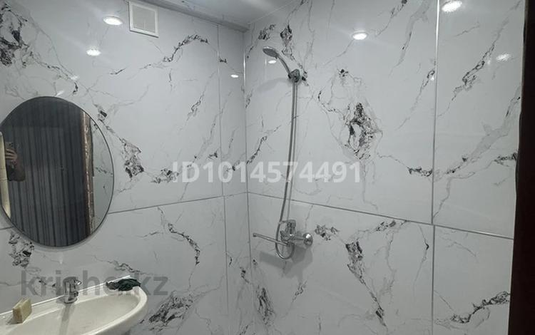 2-комнатная квартира · 47 м² · 4/5 этаж, Ауэзова 27 — Океан за 150 000 ₸ в Семее — фото 2
