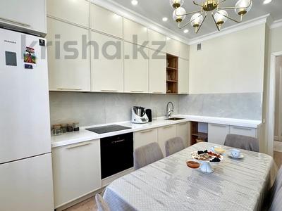 Продажа квартир в Астане: 4-комнатная квартира · 131.2 м² · 6/8 этаж, Мәңгілік Ел 42а за 95 млн 〒 4-комнатная квартира · 131.2 м² · 6/8 этаж, Мәңгілік Ел 42а за 95 млн 〒 в Астане, Есильский р-н