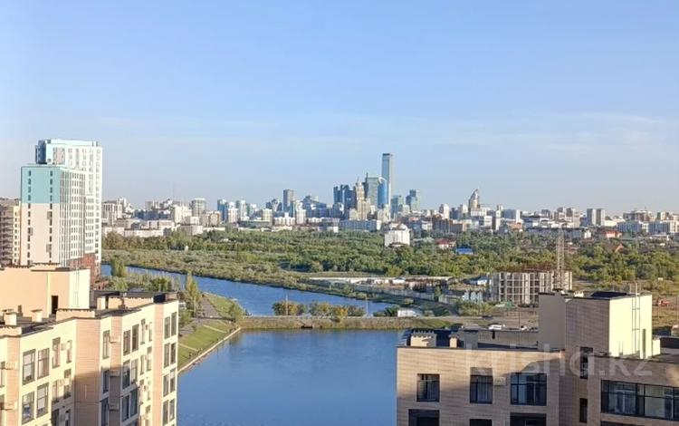 2-комнатная квартира · 60.3 м² · 8/17 этаж, Е 882 15Б за 36.5 млн ₸ в Астане, Нура р-н — фото 14