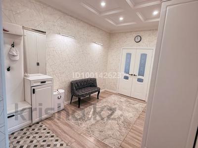 Продажа квартир в Мангистауской обл.: 2-комнатная квартира · 84 м² · 5/7 этаж, 27-й мкр 93 — 16 школа за 30 млн 〒 2-комнатная квартира · 84 м² · 5/7 этаж, 27-й мкр 93 — 16 школа за 30 млн 〒 в Актау