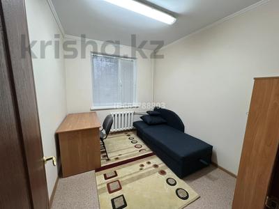 3-комнатная квартира · 50 м² · 1/5 этаж, Ораза Исаева 83/1 за 170 000 〒 в Уральске