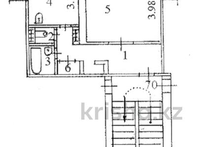 1-комнатная квартира, 40.4 м², 2/5 этаж, 15-2 мкрн. 1А — Иртышская за 20 млн 〒 в Семее