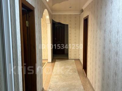 4-комнатная квартира · 85 м² · 9/9 этаж, Сазда-2 , Абулхаир хана 80 — Сзади анвара за 175 000 ₸ в Актобе