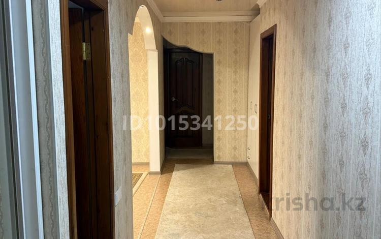 4-комнатная квартира · 85 м² · 9/9 этаж, Сазда-2 , Абулхаир хана 80 — Сзади анвара за 175 000 ₸ в Актобе — фото 2
