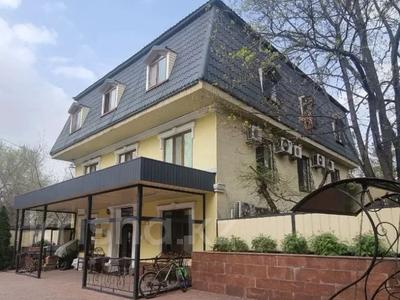 Свободное назначение, офисы, магазины и бутики, медцентры и аптеки, образование, развлечения, конференц-залы, кабинеты и рабочие места, студии · 420 м² за 3.8 млн 〒 в Алматы, Бостандыкский р-н