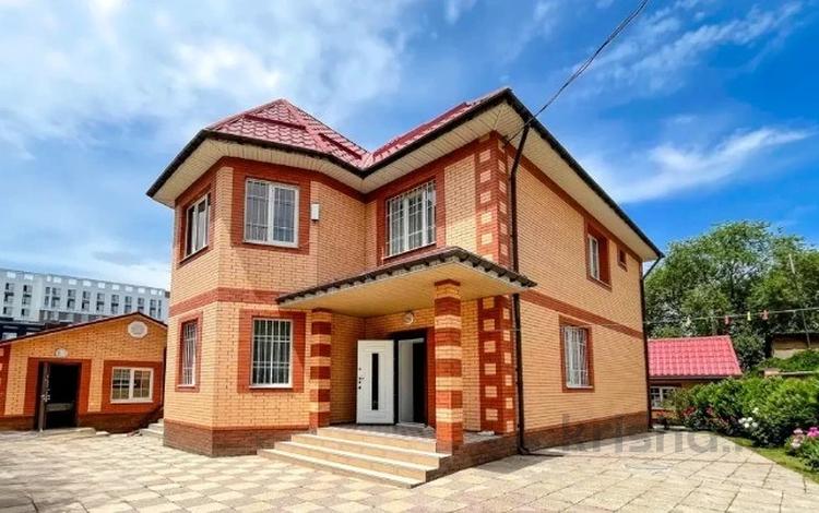 Жеке үй · 6 бөлме · 330 м² · 15 жүзд., Каблукова 83 — Жандосова, бағасы: 6.5 млн ₸ в Алматы, Бостандыкский р-н — фото 28