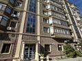 2-комнатная квартира · 77 м² · 2/9 этаж, мкр Центральный, Валиханова 13-21 за 34 млн ₸ в Атырау — фото 2