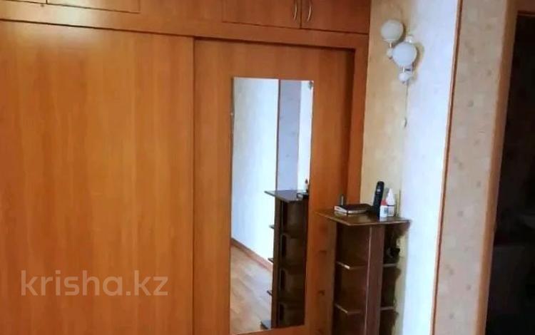 2-комнатная квартира, 54 м², 4/5 этаж, Жансугурова за ~ 16.4 млн 〒 в Талдыкоргане, Каратал — фото 2