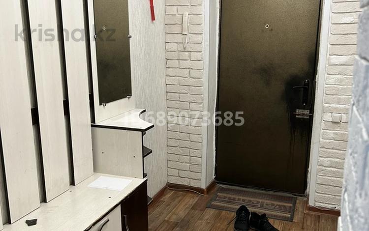 3-комнатная квартира · 70 м² · 4/10 этаж, Докучаева 45 — Турксибская за 180 000 〒 в Семее — фото 2