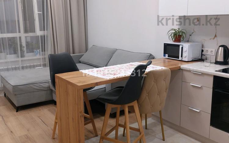 2-комнатная квартира · 52 м² · 8/16 этаж, Утеген батыра 11 за 380 000 ₸ в Алматы, Ауэзовский р-н — фото 2