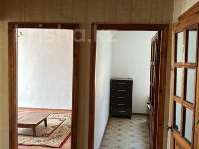 2-бөлмелі пәтер · 37 м² · 1/5 қабат, 11-й микрорайон, 11-й микрорайон 190а, бағасы: 15 млн ₸ в Шымкенте, Енбекшинский р-н