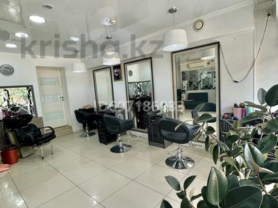 Свободное назначение, офисы, магазины и бутики, общепит, салоны красоты, медцентры и аптеки, образование, развлечения, кабинеты и рабочие места, студии · 105 м² за 499 905 〒 в Таразе