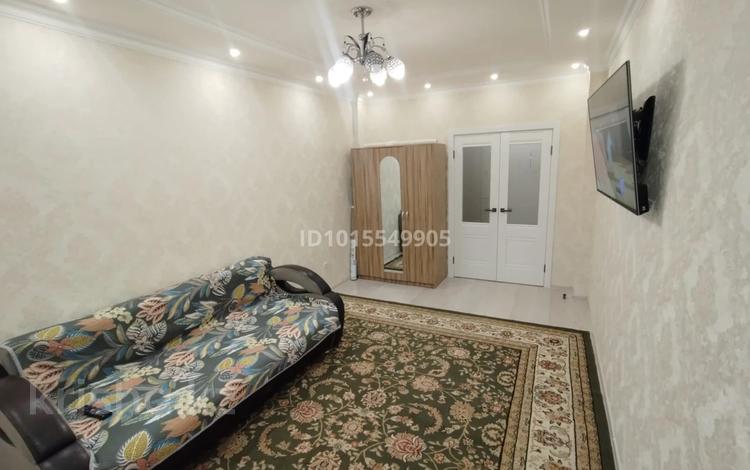 1-комнатная квартира · 39 м² · 3/9 этаж, Аль-Фараби 30/1 — Пересечение Улы Дала-Аль-Фараби за 220 000 ₸ в Астане, Есильский р-н — фото 2