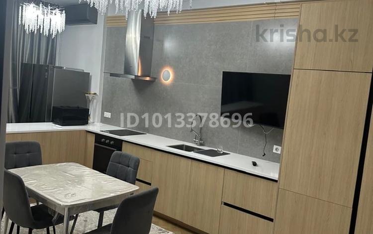 3-комнатная квартира · 80 м² · 6/7 этаж, А. Бокейхан 44, 46, 48 за 500 000 ₸ в Астане, Есильский р-н — фото 2