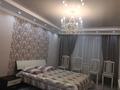 1-комнатная квартира, 50 м², 4/5 этаж посуточно, 4 Мкр за 11 000 〒 в Талдыкоргане — фото 2