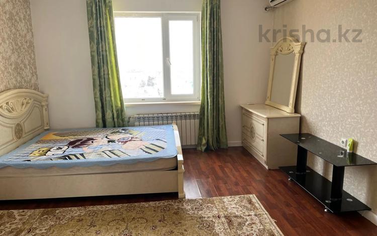 3-комнатная квартира · 97 м² · 16/16 этаж, Алмагуль 23 за 250 000 ₸ в Атырау — фото 2