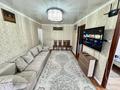 4-комнатная квартира · 60 м² · 1/5 этаж, Майкудук, 16й микрорайон за 11.2 млн ₸ в Караганде, Алихана Бокейханова р-н