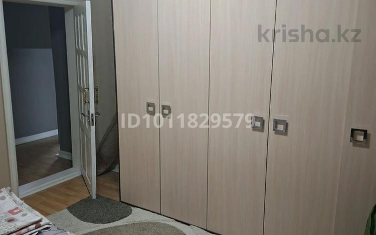 4-бөлмелі пәтер · 100 м² · 1/3 қабат, ул. Тыныбаева 1, бағасы: 400 000 ₸ в Шымкенте, Енбекшинский р-н — фото 20