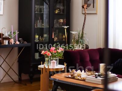 3-комнатная квартира · 70 м² · 2/2 этаж, Латифа Хамиди 28А за 85 млн ₸ в Алматы, Медеуский р-н