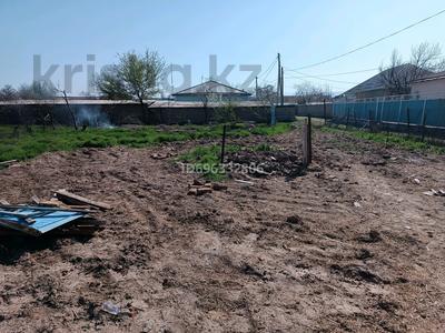 Жер телімі · 7 сотық, Төле би 21 — Кафе Жанерке холл, бағасы: 3 млн ₸ в Казыгурте