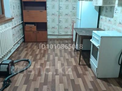 Отдельный дом · 3 комнаты · 35 м² · 8 сот., мкр Северо-Запад 1253 за 85 000 ₸ в Шымкенте, Абайский р-н