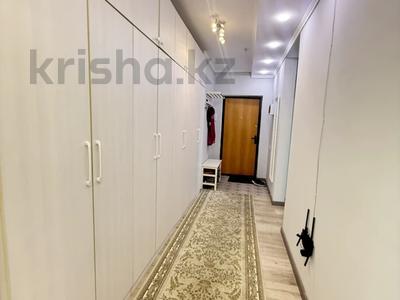2-комнатная квартира · 58 м² · 6/12 этаж, мкр Акбулак, 1-я улица — Алматы арена Байтерекова за 38 млн ₸ в Алатауский р-н