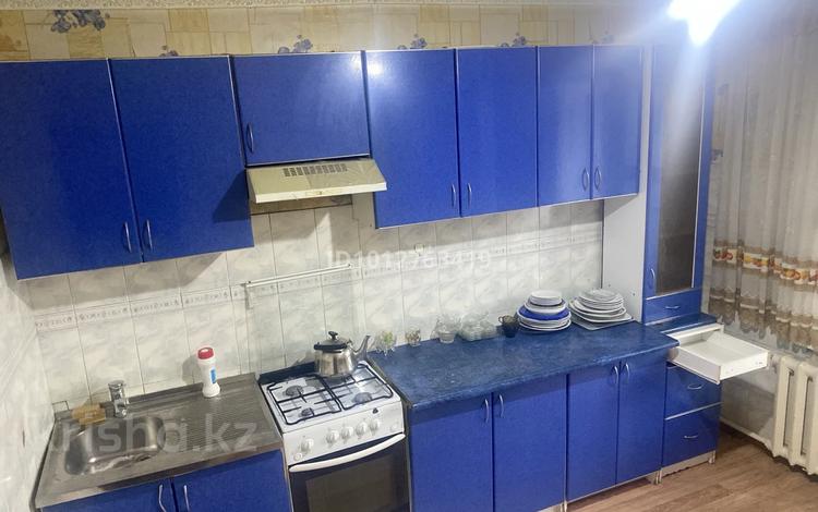 2-бөлмелі пәтер · 46 м² · 5/5 қабат, мкр Таугуль 42 — Джандосова Берегового, бағасы: 250 000 ₸ в Алматы, Ауэзовский р-н — фото 2