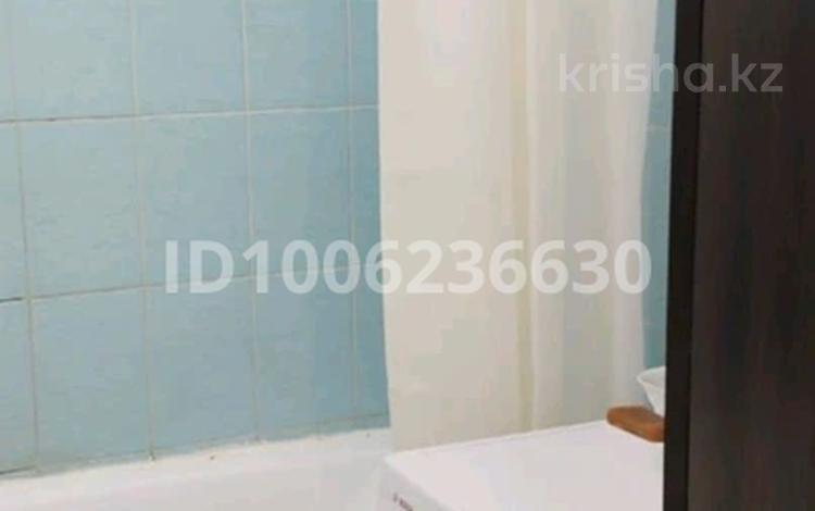 2-комнатная квартира · 60 м² · 1/5 этаж, 10 15 за 20 млн ₸ в Аксае — фото 2