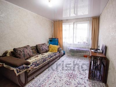Продажа квартир в Жетысу обл.: 3-комнатная квартира · 60 м² · 1/5 этаж, Самал за 18 млн 〒 3-комнатная квартира · 60 м² · 1/5 этаж, Самал за 18 млн 〒 в Талдыкоргане, мкр Самал