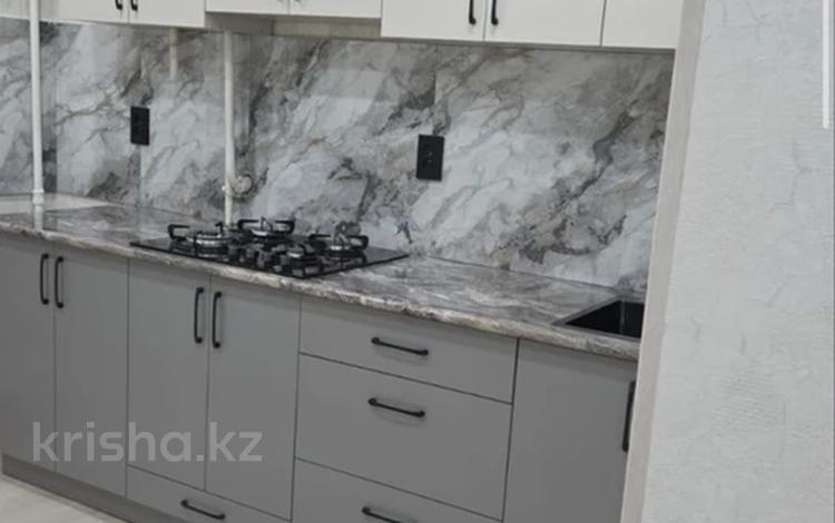 2-бөлмелі пәтер · 55 м² · 1/5 қабат, Абая 120а, бағасы: 22.9 млн ₸ в Петропавловске — фото 2