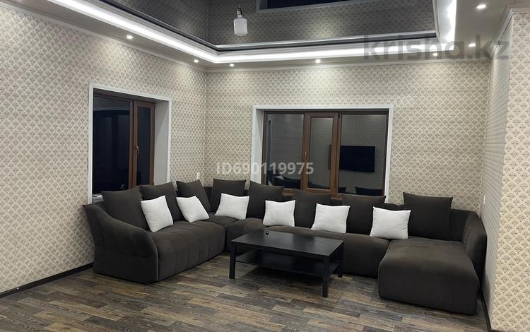 Жеке үй · 4 бөлме · 140 м² · 8 жүзд., Жамакаева 146а — Крупской, бағасы: 55 млн ₸ в Семее — фото 28