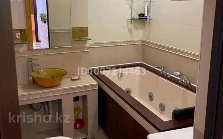 2-бөлмелі пәтер · 67 м² · 7/9 қабат, Иманбаева 8/1, бағасы: 280 000 ₸ в Астане, р-н Байконур — фото 2