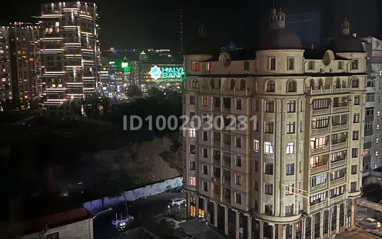 2-комнатная квартира · 70 м² · 12/12 этаж, Нахимова 51 за 77 млн 〒 в Алматы, Бостандыкский р-н — фото 2