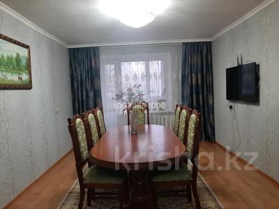 3-комнатная квартира, 68 м², 2/5 этаж, Бозтаева за 28 млн 〒 в Семее