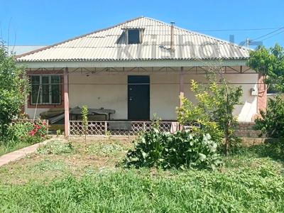 Отдельный дом · 8 комнат · 221 м² · 10 сот., Жылысбаева 47 за 56 млн ₸ в Таразе