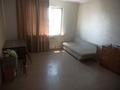 2-комнатная квартира · 83 м² · 8/9 этаж, мкр Аксай-3Б, Мкр «Аксай-3б» 30а за 260 000 ₸ в Алматы, Ауэзовский р-н — фото 2