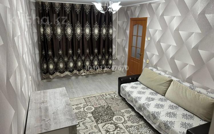 2-бөлмелі пәтер · 56 м² · 4/5 қабат, Северо-Восток ш/а. 15|2, бағасы: 11 млн ₸ в Уральске, мкр Северо-Восток — фото 2