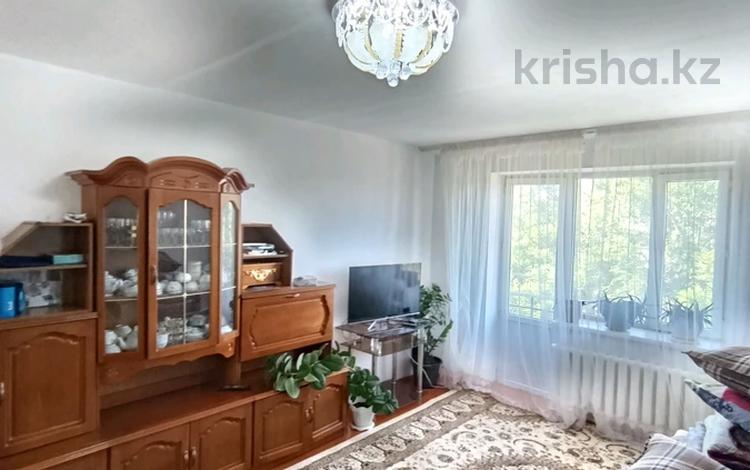 2-комнатная квартира · 62 м² · 3/5 этаж, 12 мкр 7 — 53 школа за 18.5 млн ₸ в Таразе — фото 2