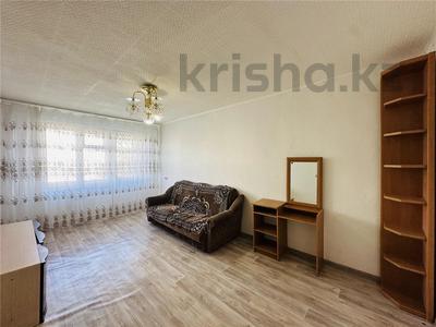 2-комнатная квартира · 45 м² · 2/5 этаж, Казахстанская 126/1 за 8 млн 〒 в Шахтинске