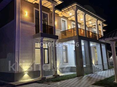 Дом · 4 комнаты · 350 м², мкр Горный Гигант, Мкр Нур Алатау за 120 000 ₸ в Алматы, Медеуский р-н