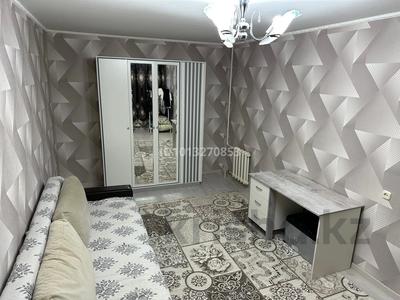 2-бөлмелі пәтер · 56 м² · 4/5 қабат, Северо-Восток ш/а. 15/2, бағасы: 10 млн ₸ в Уральске, мкр Северо-Восток