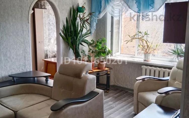 2-бөлмелі пәтер · 41.6 м² · 3/5 қабат, Майкудук, Бирюзова 13 — Остановки "Ласточка", больница номер 1, бағасы: 10.5 млн ₸ в Караганде, Алихана Бокейханова р-н — фото 2