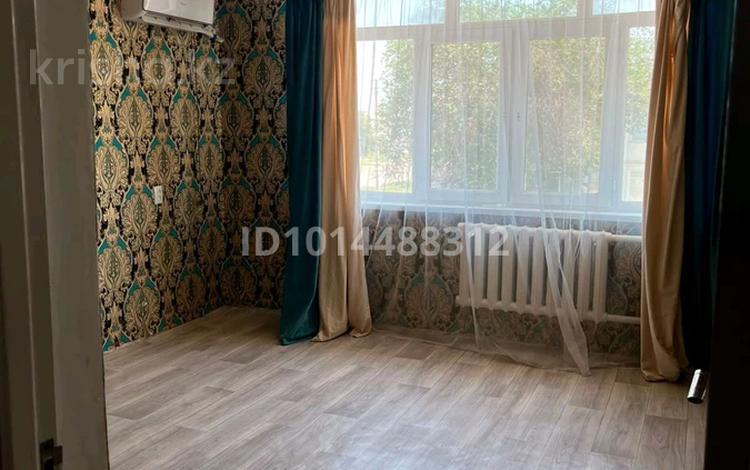 3-комнатная квартира · 66.4 м² · 2/2 этаж, мкр Геолог, Ануарбек Аккулова 34 — Школы за 12.8 млн ₸ в Атырау — фото 2