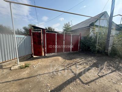 Отдельный дом · 2 комнаты · 100 м² · 8 сот., Бусакова 89 — Бусакова между жаркентской и пролиторской верхний тупик за 11 млн 〒 в Жаркенте