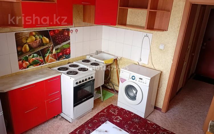 2-комнатная квартира · 54 м² · 10/10 этаж, Шугаева 157 — Пед института, Вет института, Жасулан за 135 000 ₸ в Семее — фото 2